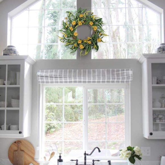 NEO L'ARTES 22" Summer Yellow Daisy & Leaves Wreath for Front Door NEW IN BOX!! - Picture 5 of 6